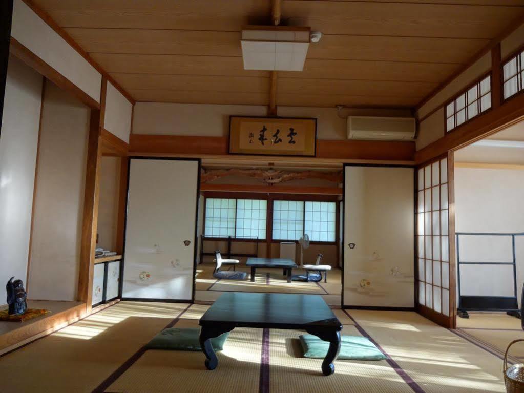 Hotel Jinpyokaku Yamanouchi  Exterior foto