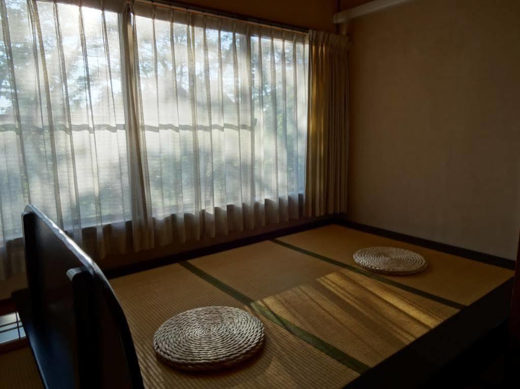Hotel Jinpyokaku Yamanouchi  Exterior foto
