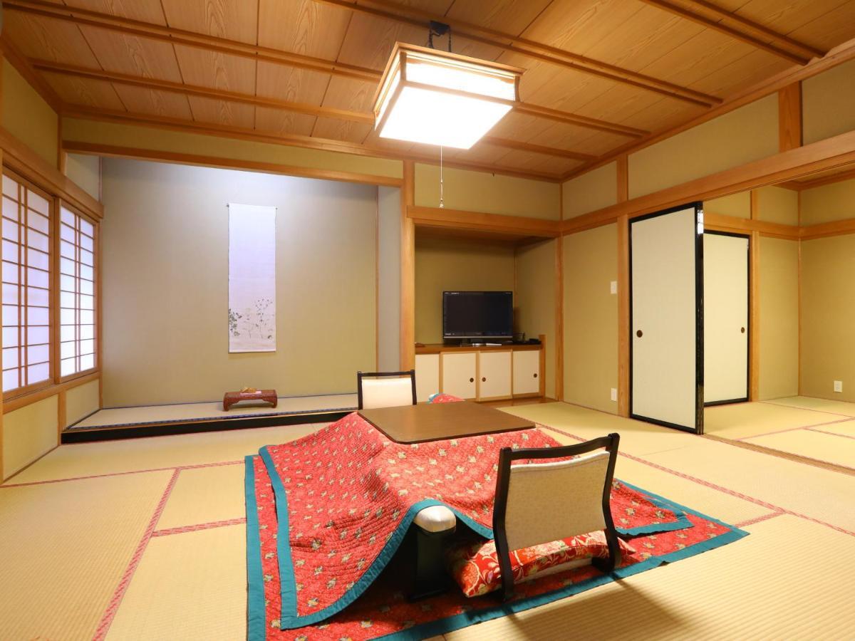 Hotel Jinpyokaku Yamanouchi  Exterior foto